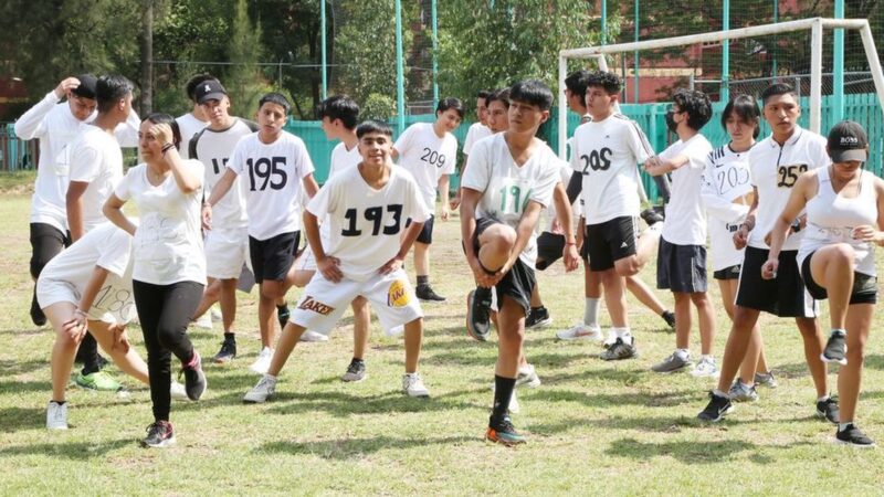 En manada y a la carrera, no a las drogas